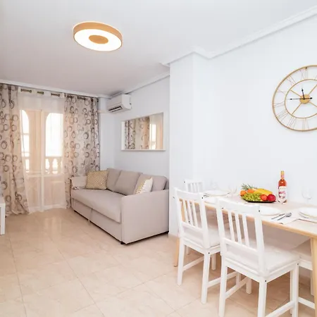 Emilia Apartment *